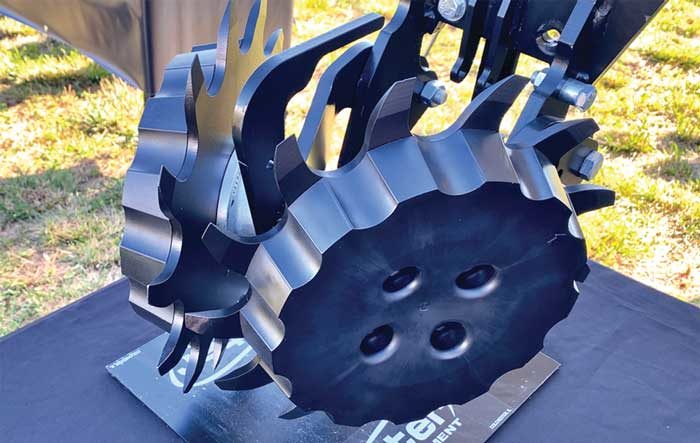 Yetter 2967-013 B Narrow Short Titan Narrow Floating Residue Manager