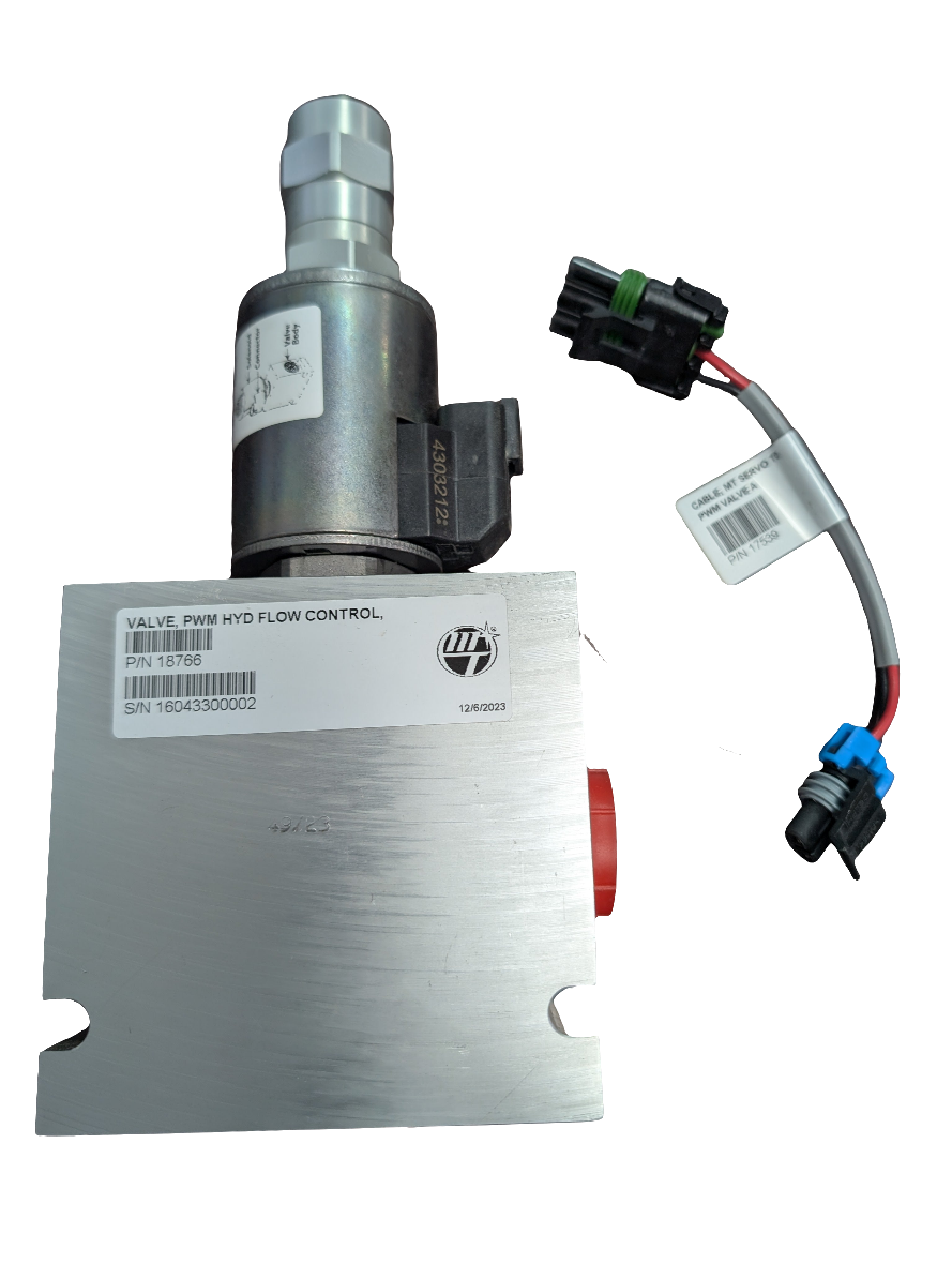 Micro-Trak 01864 15 GPM PWM Hydraulic Control Valve, with adapter cable