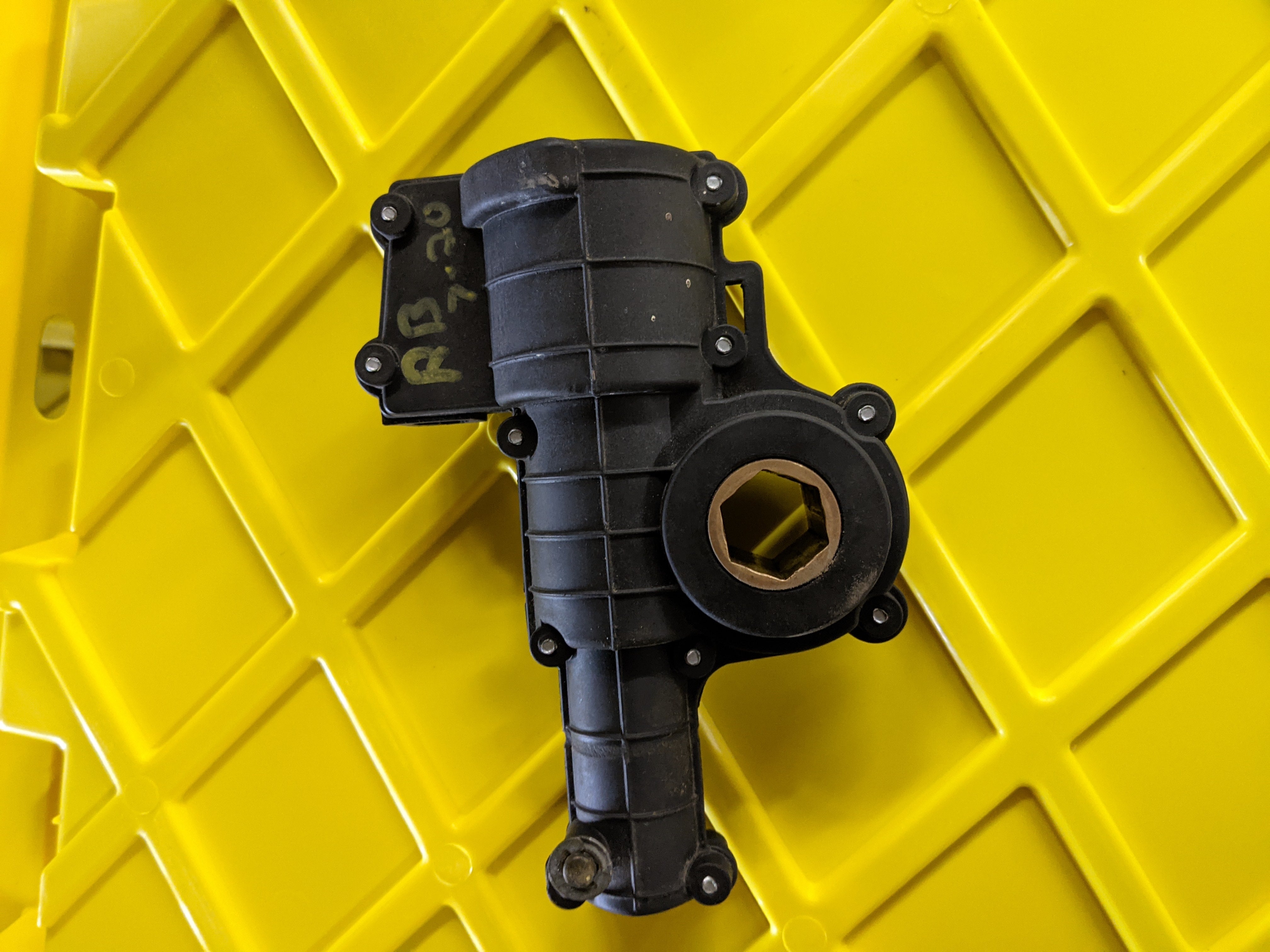 John Deere AA74046 Row Command Clutch – Andrews Ag