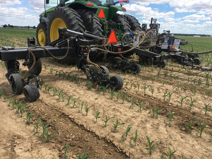 10,000 Series Magnum Fertilizer Coulter